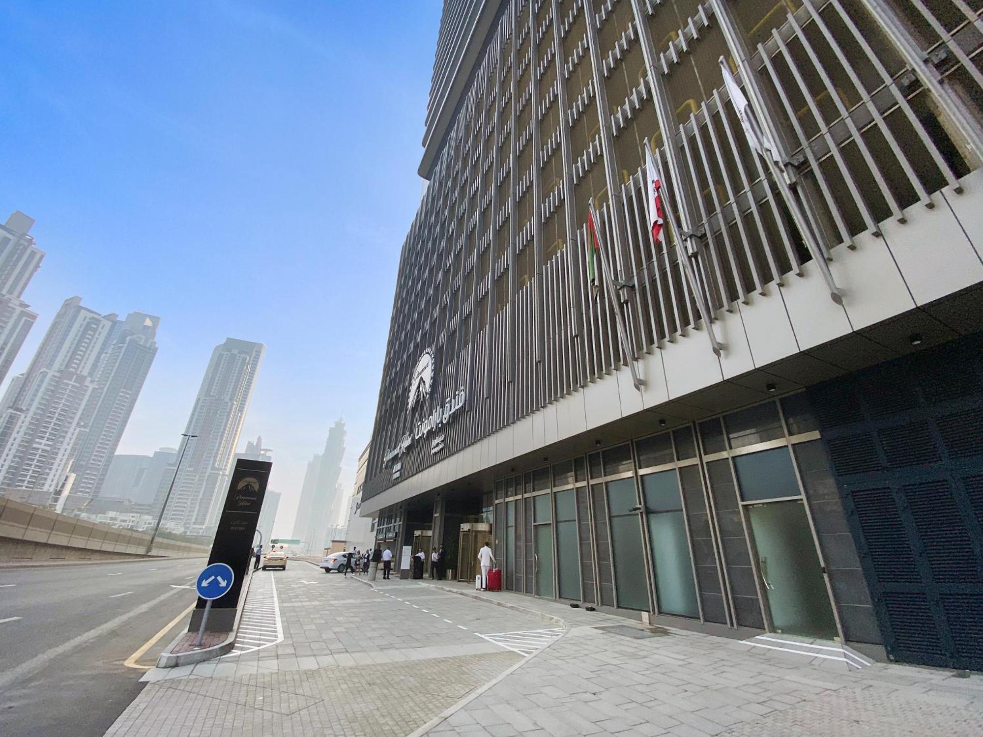 Aliving Luxe 2Br With Burj Khalifa View Infinity Pool Midtown-4704 Apartment Dubai Bagian luar foto